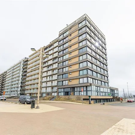 In Seaside With Panoramic Views Middelkerke